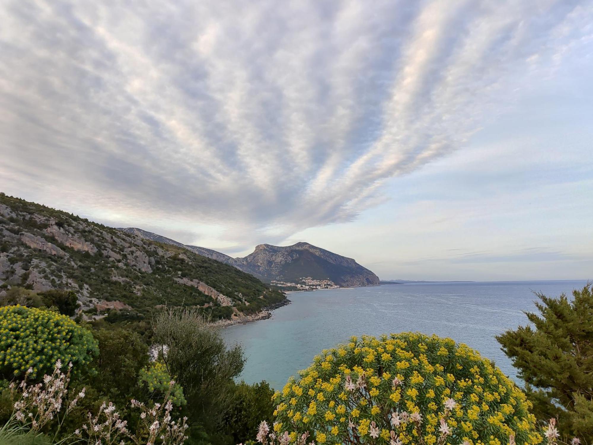 Appartamento A 50 Mt Dal Mare Cala Gonone Εξωτερικό φωτογραφία